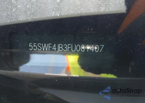 2015 Mercedes-Benz C 300 Luxury/Sport z USA, uszkodzony, nr VIN 55SWF4JB3FU081407